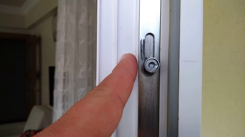 PVC pencerelerin  yaz kış ayarını kendiniz yapabilirsiniz