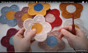 Read more about the article Tiktok da ünlenen örgü papatyalar nasıl yapılır