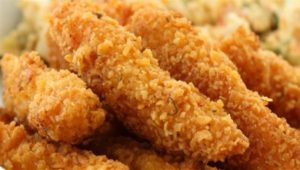 Read more about the article PRATİK VE LEZZETLİ TAVUK KÖFTESİ TARİFİ